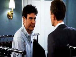 Suits GIF. Films en series Gifs Suits Donna paulsen 