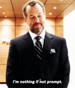 Suits GIF. Films en series Gifs Suits Donna paulsen 