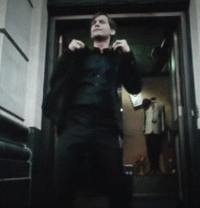Suits GIF. Films en series Gifs Suits Mike ross Harvey spector 