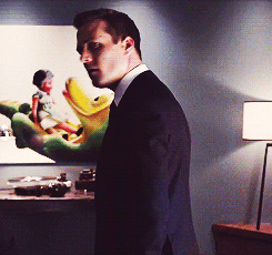 Suits GIF. Films en series Gifs Suits Louis litt Stront regenbogen 