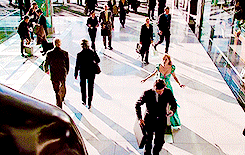 Suits GIF. Films en series Gifs Suits Donna paulsen 