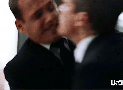 Suits GIF. Films en series Gifs Suits Louis litt Donna paulsen 
