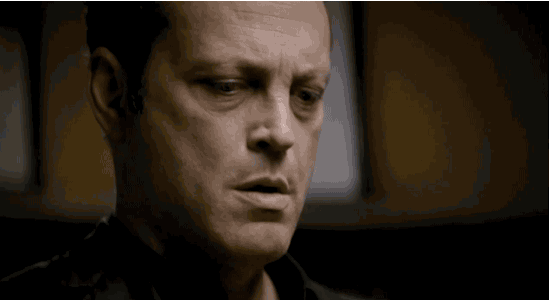 Taylor Kitsch GIF. Film Gifs Filmsterren Taylor kitsch Heet Shirtless Hot guys Hot guy Het verbond 