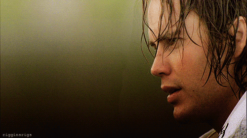 Taylor Kitsch GIF. Gifs Filmsterren Taylor kitsch Shirtless John carter 