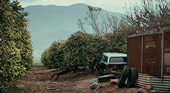 Taylor Kitsch GIF. Gifs Filmsterren Taylor kitsch Vinger guns Vermoord me 