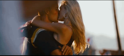 Taylor Kitsch GIF. Tv Gifs Filmsterren Taylor kitsch Friday night lights Tim riggins 