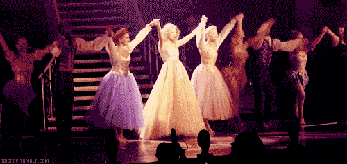 Artiesten Taylor Swift Gifs het+eens+zijn ophalen knik schouderophalend 