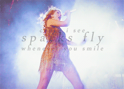 Taylor Swift GIF. Artiesten Hallo Taylor swift Gifs 