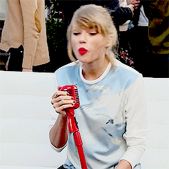 Taylor Swift GIF. Artiesten Taylor swift Gifs Geschokt 