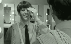 The Beatles GIF. Cartoons Artiesten The simpsons The beatles Gifs Milhouse 