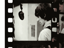 The Beatles GIF. Artiesten The beatles Gifs Retro Zwart en wit 1960 Paul mccartney 1968 Macca 