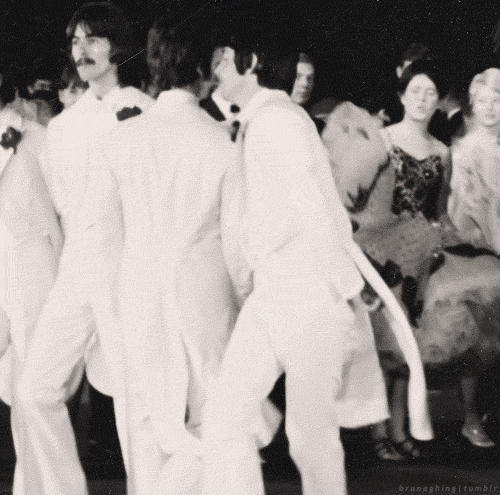 Artiesten The beatles Gifs helpen 