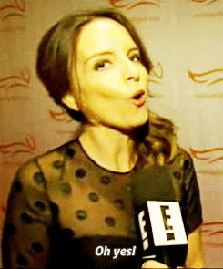 Tina Fey GIF. Bruid Bruiloft Gifs Filmsterren Tina fey Opgewonden Glimlachen 30 rock 