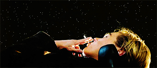 Liefde Film Films en series Titanic Leonardo dicaprio Kus Gifs Filmsterren lachend glimlachen 