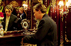 Titanic GIF. Bioscoop Films en series Titanic Leonardo dicaprio Gifs Filmsterren Ontdekking Versierd 