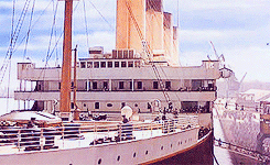 Titanic GIF. Film Films en series Titanic Boot Gifs 