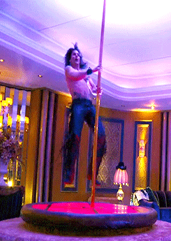 Tom Cruise GIF. Film Blij Zonnebril Gifs Filmsterren Tom cruise Risky business 