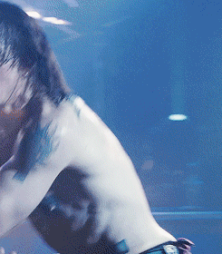 Tom Cruise GIF. Gifs Filmsterren Tom cruise Magnolia Magnolia film Frank tj mackey 
