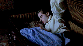 Tom Cruise GIF. Rechter Gifs Filmsterren Tom cruise Paul thomas anderson Magnolia Beoordelen 