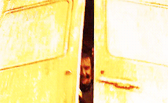 Tom Hardy GIF. Interview Gifs Filmsterren Tom hardy Gerard butler Idris elba Britse acteurs Rots n rolla Guy richie 