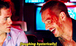 Tom Hardy GIF. Interview Gifs Filmsterren Tom hardy Gerard butler Idris elba Britse acteurs Rots n rolla Guy richie 