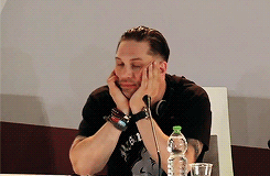 Honden GIF. Dieren Gifs Hond Filmsterren Tom hardy The drop Bob saginowski 