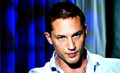 Tom Hardy GIF. Gifs Filmsterren Tom hardy Benedict cumberbatch Stuart kortere 