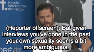 Tom Hardy GIF. Interview Gifs Filmsterren Tom hardy Gerard butler Idris elba Britse acteurs Rots n rolla Guy richie 