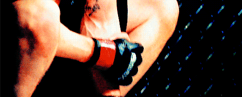 Tom Hardy GIF. Sexy Gifs Filmsterren Tom hardy Wenk Knipogen 