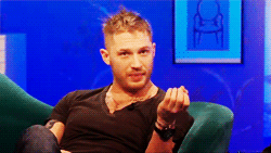 Tom Hardy GIF. Gifs Filmsterren Tom hardy The drop Noomi rapace 