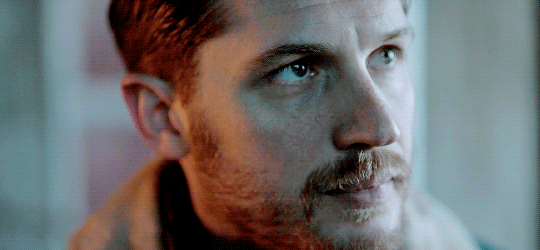 Tom Hardy GIF. Gifs Filmsterren Tom hardy The drop De daling van de film 