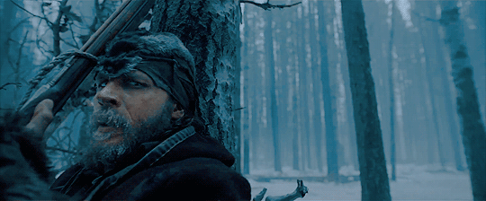 Tom Hardy GIF. Acteur Gifs Filmsterren Tom hardy Glimlachen Man Schattige 