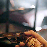 Tom Hardy GIF. Interview Gifs Filmsterren Tom hardy Gerard butler Idris elba Britse acteurs Rots n rolla Guy richie 