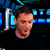 Tom Hardy GIF. Gifs Filmsterren Tom hardy The drop Noomi rapace 