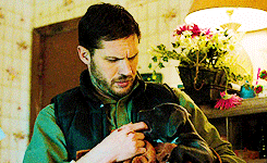Tom Hardy GIF. Gifs Filmsterren Tom hardy Nieuw The drop Excuseer mij Bob saginowski 