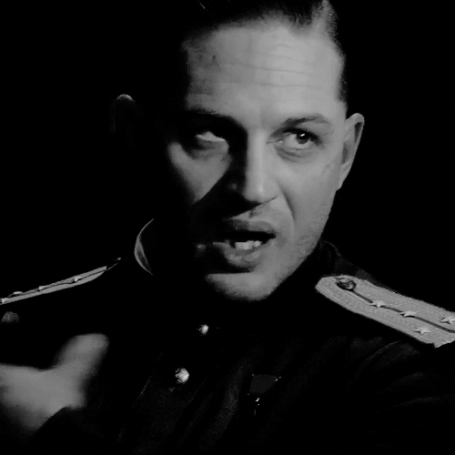 Tom Hardy GIF. Gifs Filmsterren Tom hardy The drop Noomi rapace 