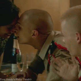Honden GIF. Dieren Gifs Hond Filmsterren Tom hardy The drop Bob saginowski 