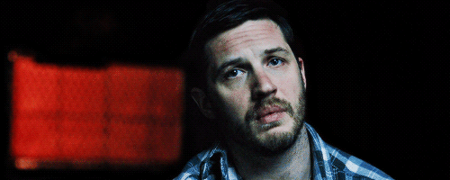 Tom Hardy GIF. Gifs Filmsterren Tom hardy Middelvinger 