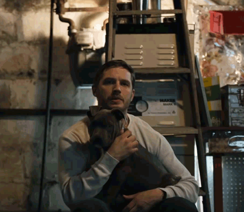 Tom Hardy GIF. Gifs Filmsterren Tom hardy The drop Noomi rapace 