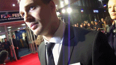 Tom Hardy GIF. Sexy Gifs Filmsterren Tom hardy Wenk Knipogen 