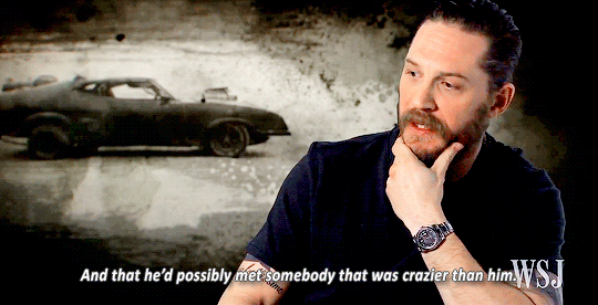 Tom Hardy GIF. Interview Gifs Filmsterren Tom hardy Gerard butler Idris elba Britse acteurs Rots n rolla Guy richie 