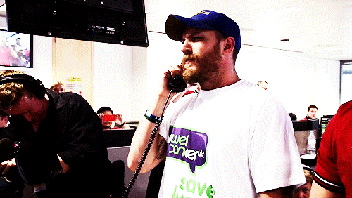 Tom Hardy GIF. Gifs Filmsterren Tom hardy The drop De daling van de film 