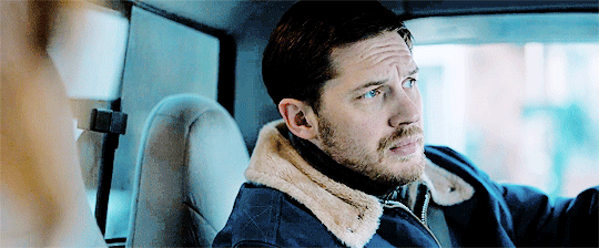 Tom Hardy GIF. Gifs Filmsterren Tom hardy Benedict cumberbatch Stuart kortere 