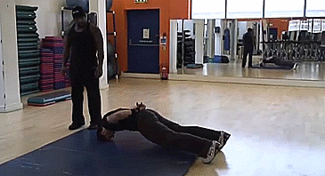 Tom Hardy GIF. Sexy Gifs Filmsterren Tom hardy Wenk Knipogen 