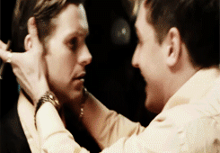 Tom Hardy GIF. Gifs Filmsterren Tom hardy The drop De daling van de film 