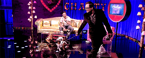 Tom Hardy GIF. Acteur Gifs Filmsterren Tom hardy Glimlachen Man Schattige 