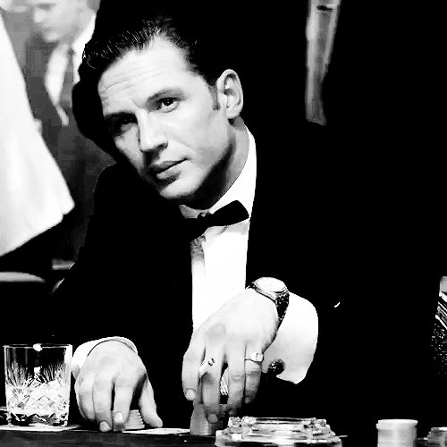 Tom Hardy GIF. Gifs Filmsterren Tom hardy Gerard butler Rocknrolla 