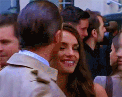 Tom Hardy GIF. Acteur Gifs Filmsterren Tom hardy Glimlachen Man Schattige 