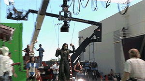 Tom Hiddleston GIF. Omg Gifs Filmsterren Tom hiddleston Gek Tom hiddleton 
