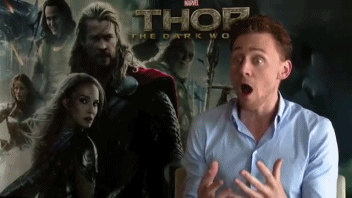 Tom Hiddleston GIF. Film Gifs Filmsterren Tom hiddleston 4 Midnight in paris Alison pill Mip 